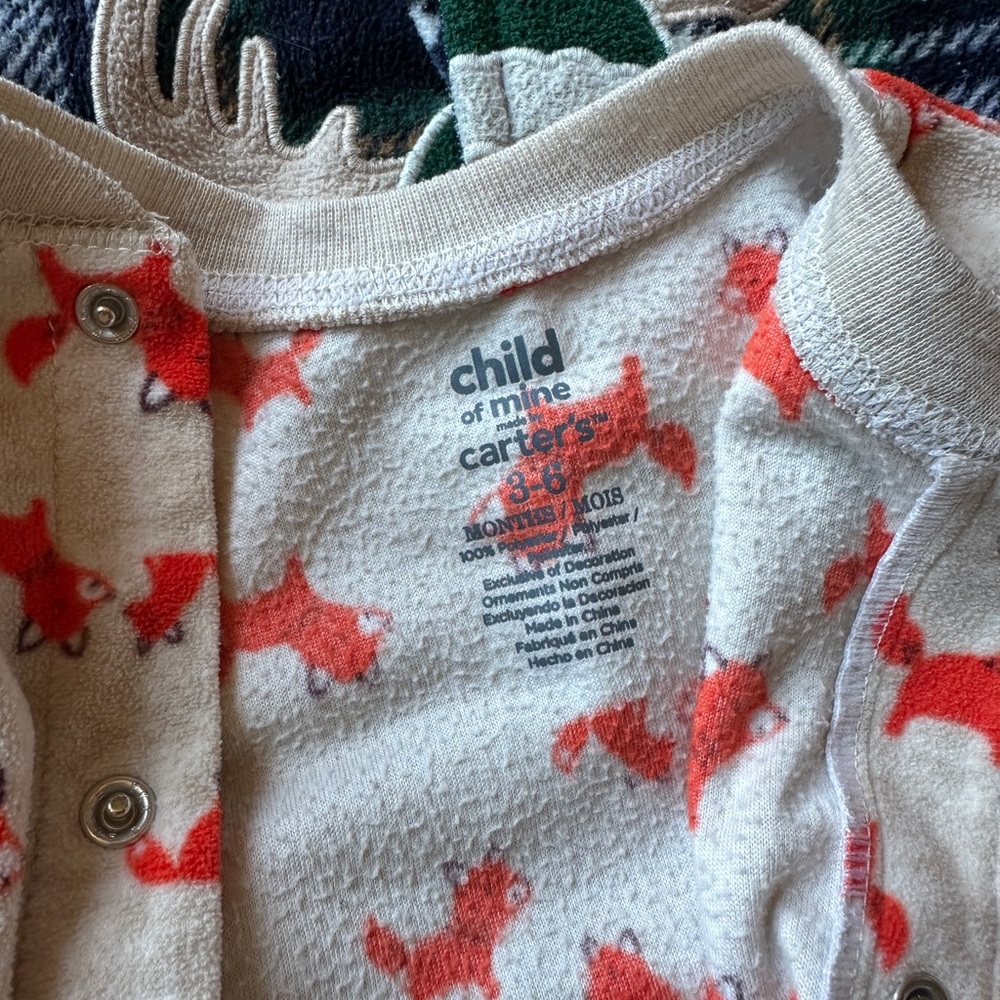 3-6mo collection - perfect for fall/winter - Picture 5 of 6